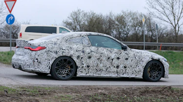 BMW M4 CS prototype 2021 - rear quarter