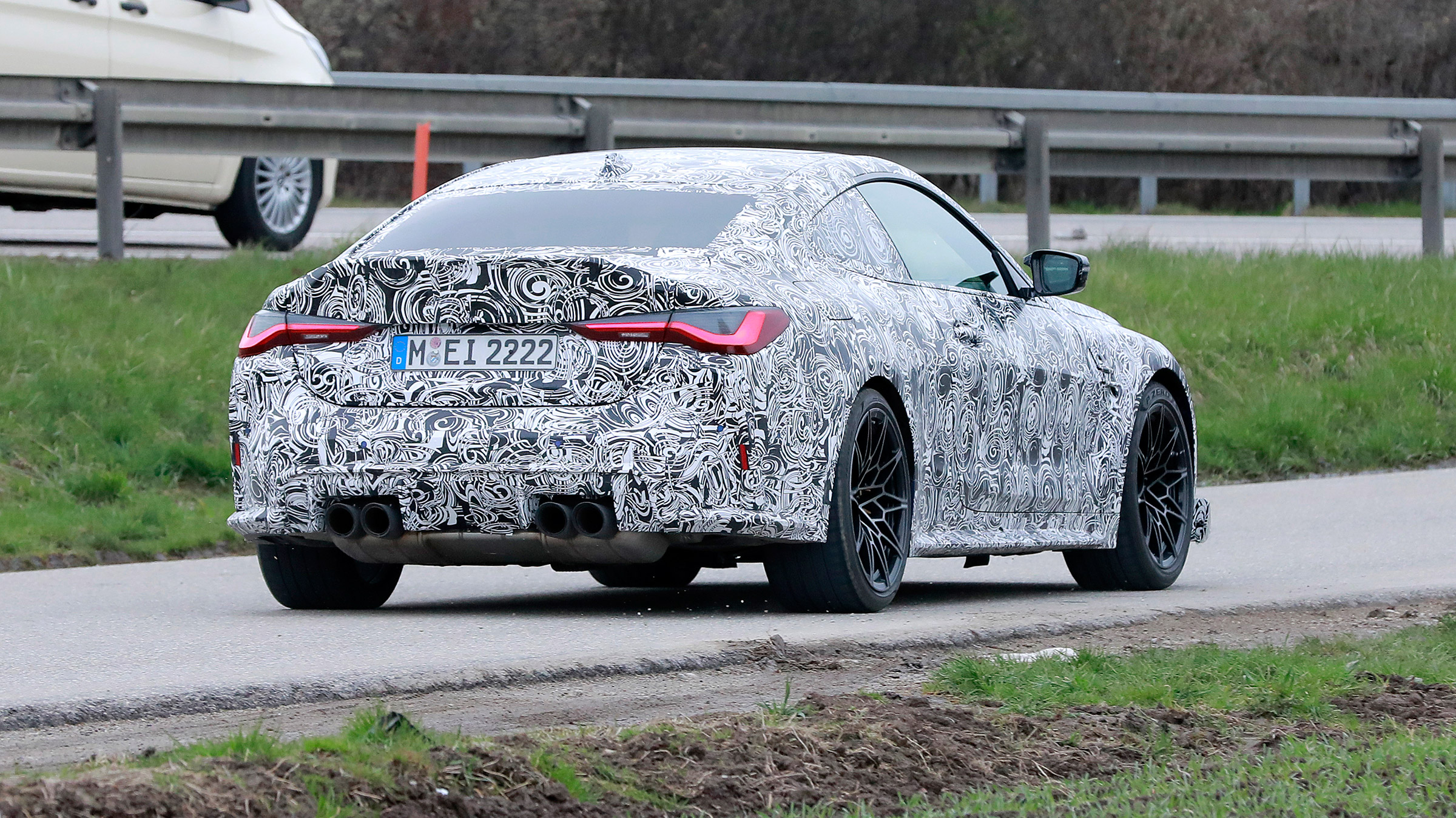 BMW M4 CS prototype 2021 - rear