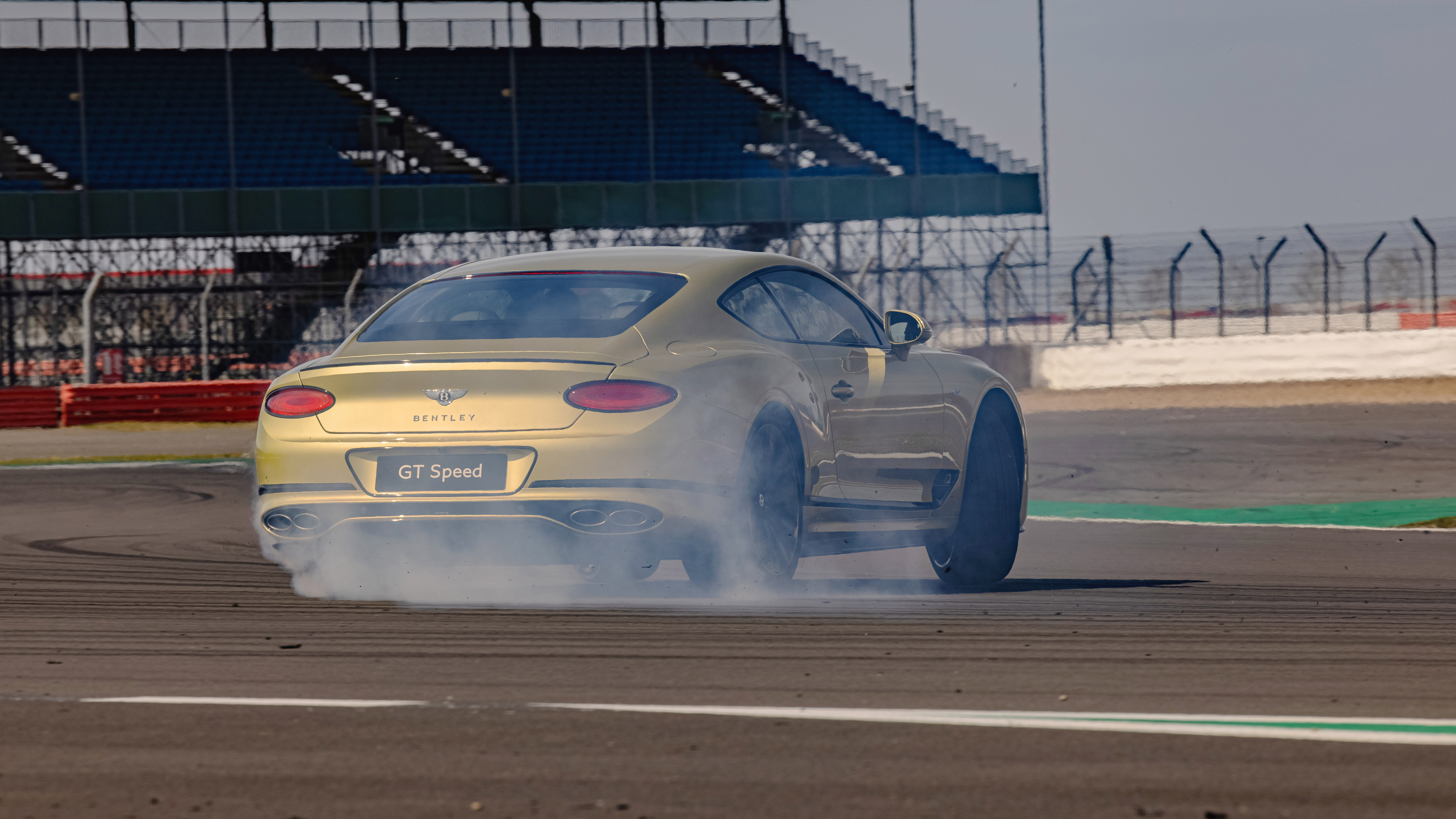Bentley Continental GT Speed UK – sideways