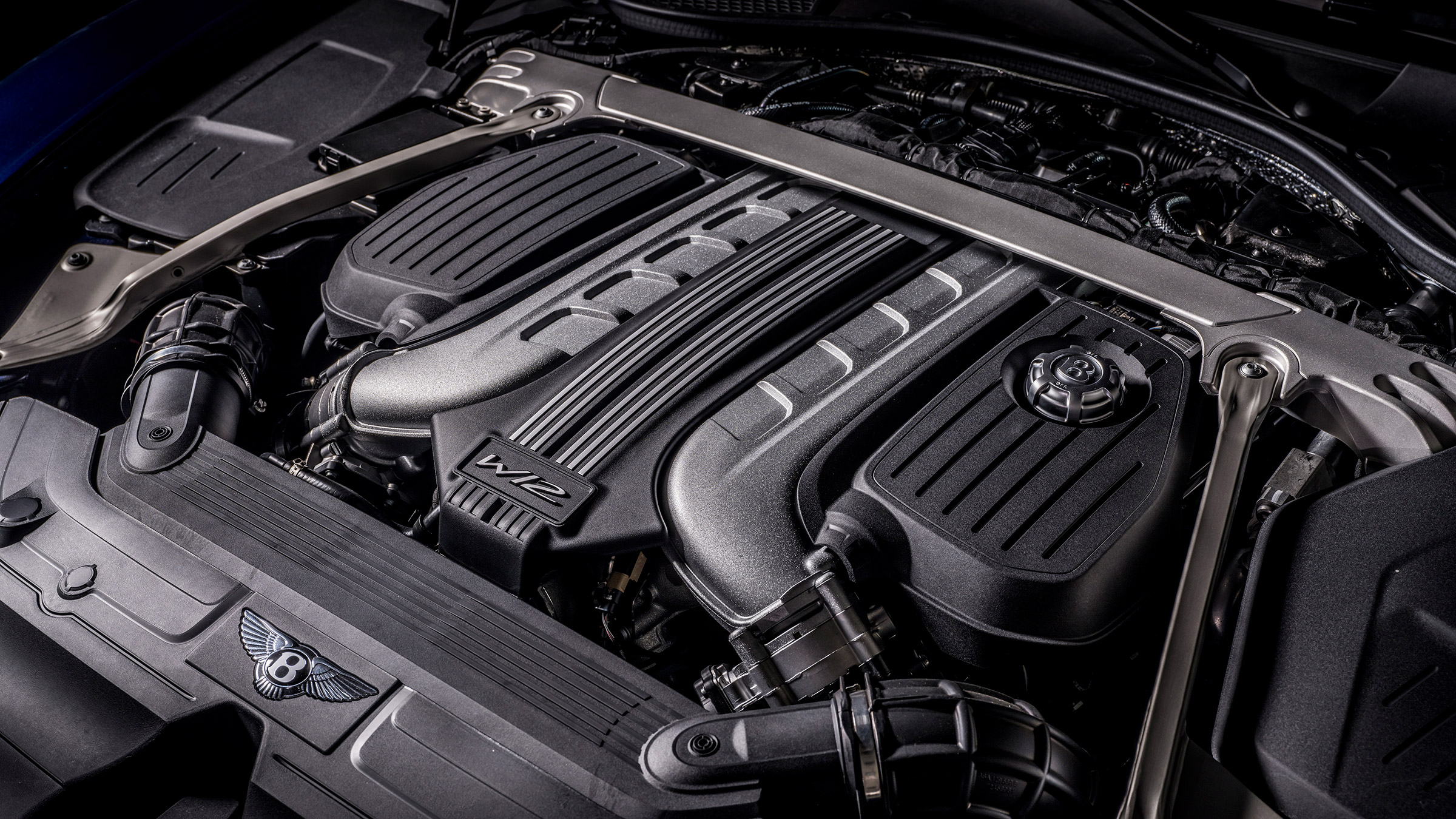 Bentley Continental GT Convertible Speed – engine