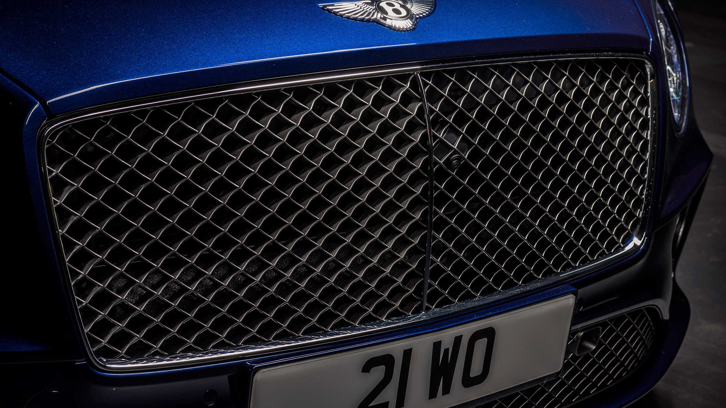 Bentley Continental GT Convertible Speed – grille