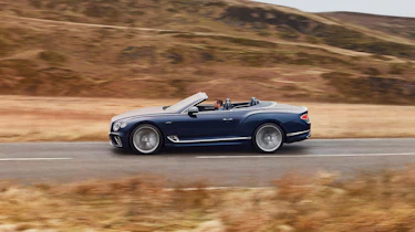 Bentley Continental GT Convertible Speed – pan