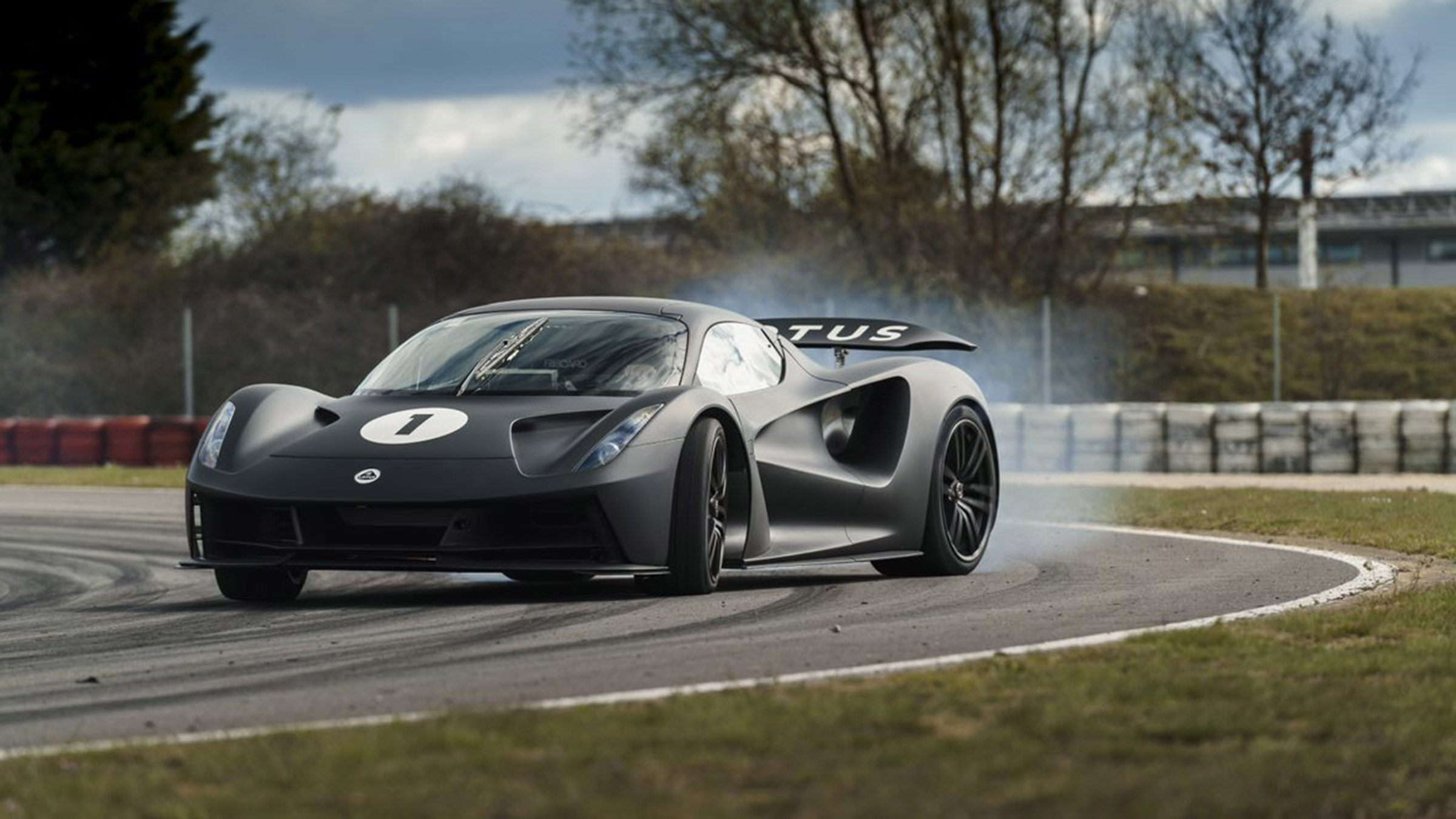 Lotus Evija testing – sideways