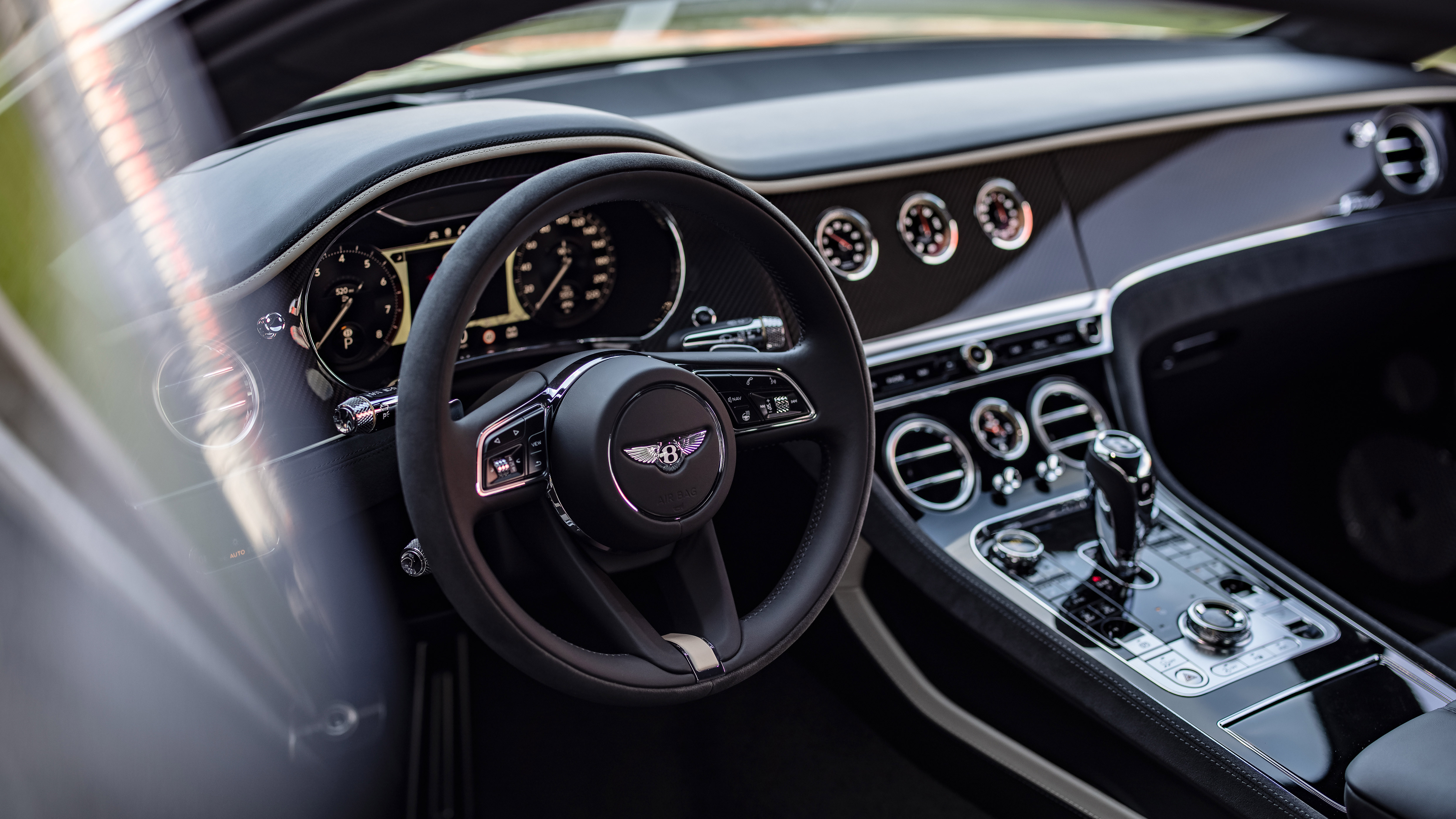 Bentley Continental GT Speed UK – interior
