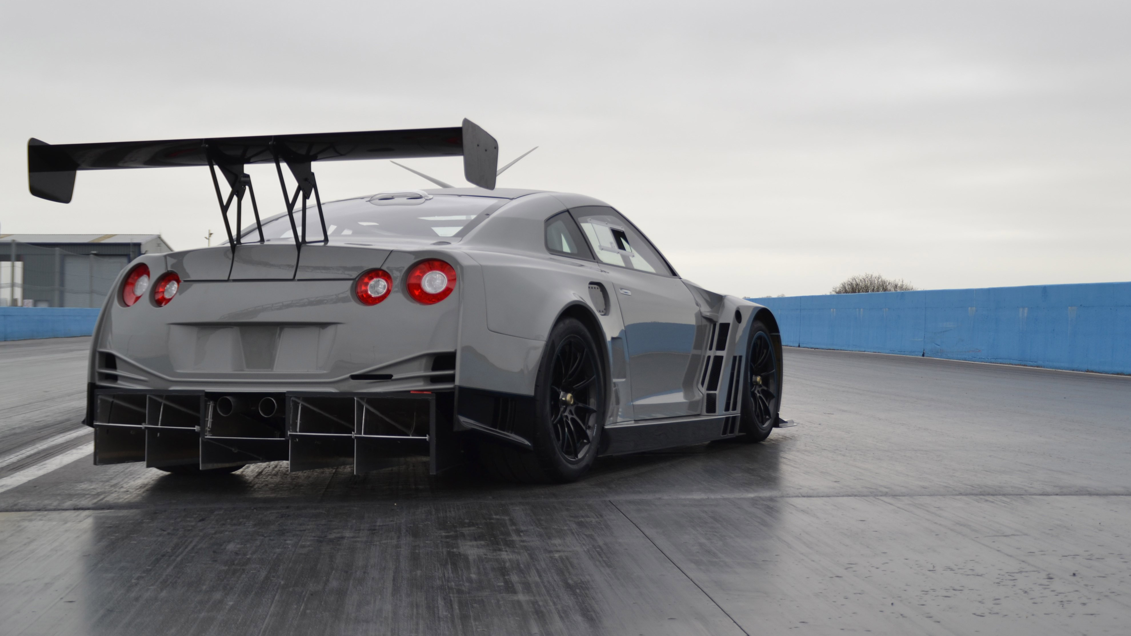 JRM GT23 - rear quarter