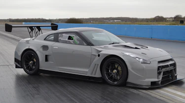 JRM GT23 - front quarter