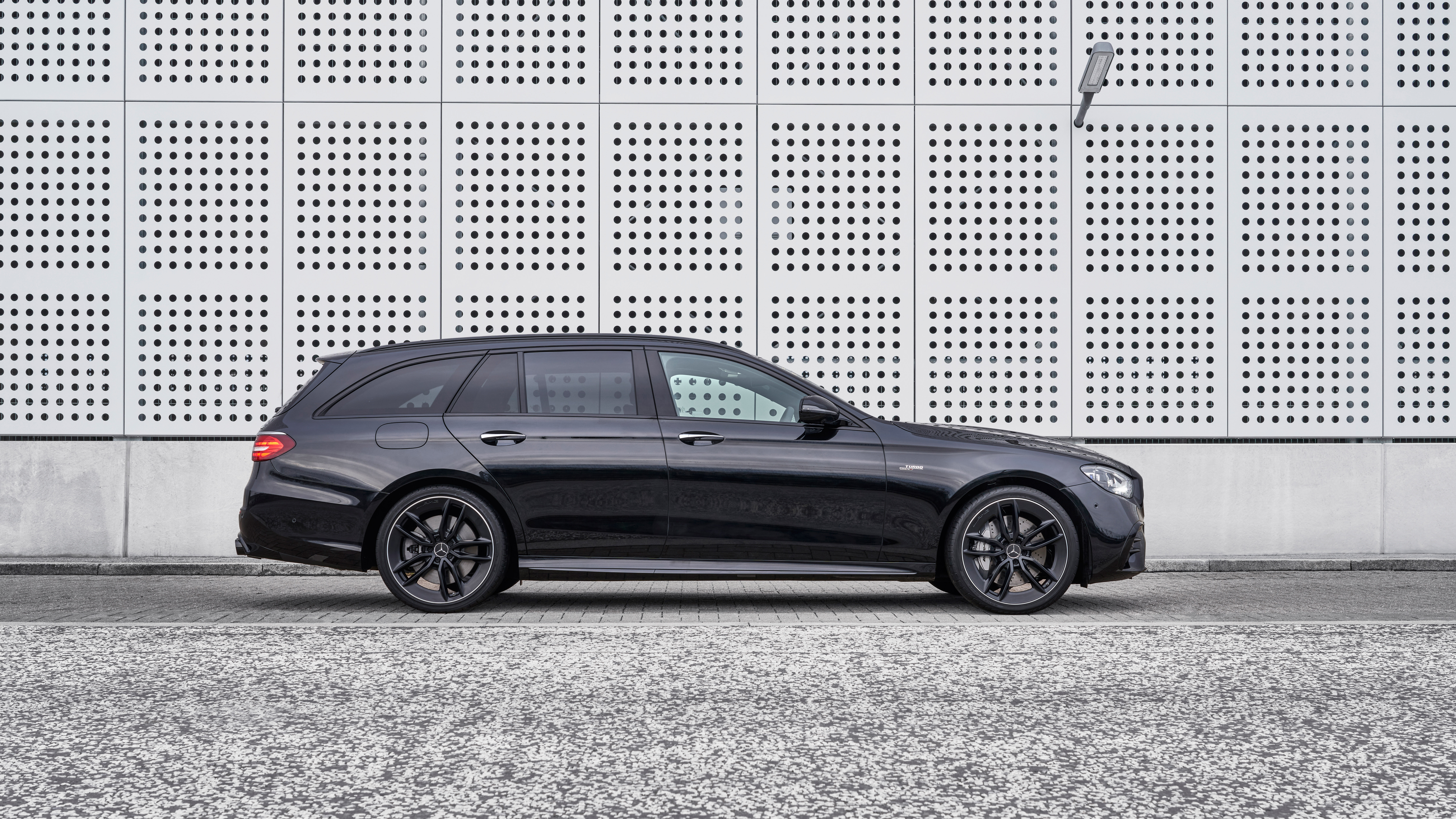 2021 Mercedes-AMG E53 4Matic+ Estate - profile