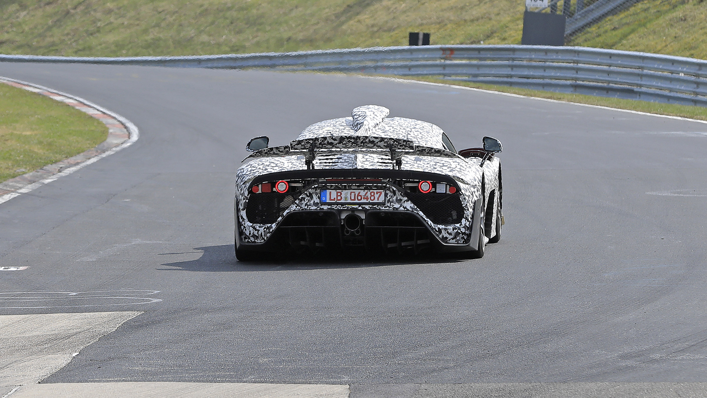 Mercedes-AMG Project One – rear