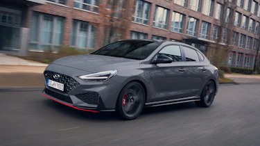 2020 Hyundai i30 FB N – front quarter