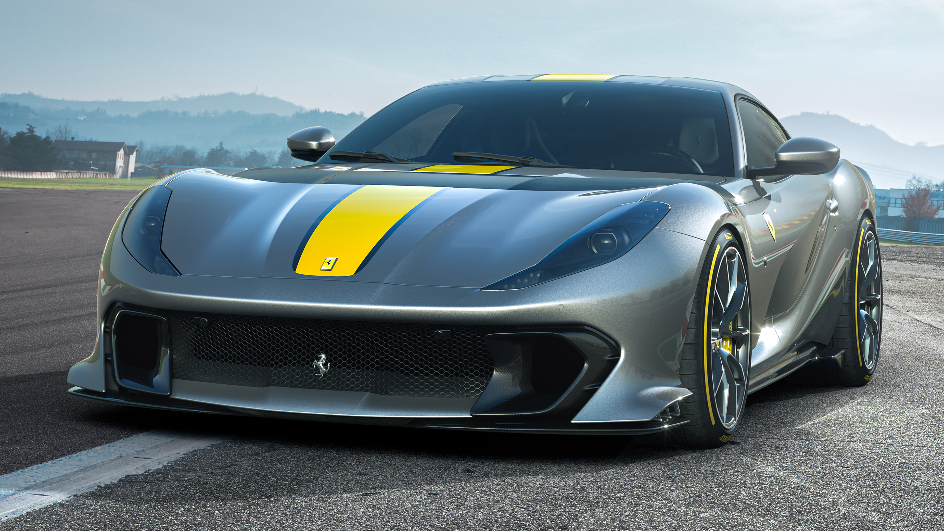 Ferrari 812 Competizione front