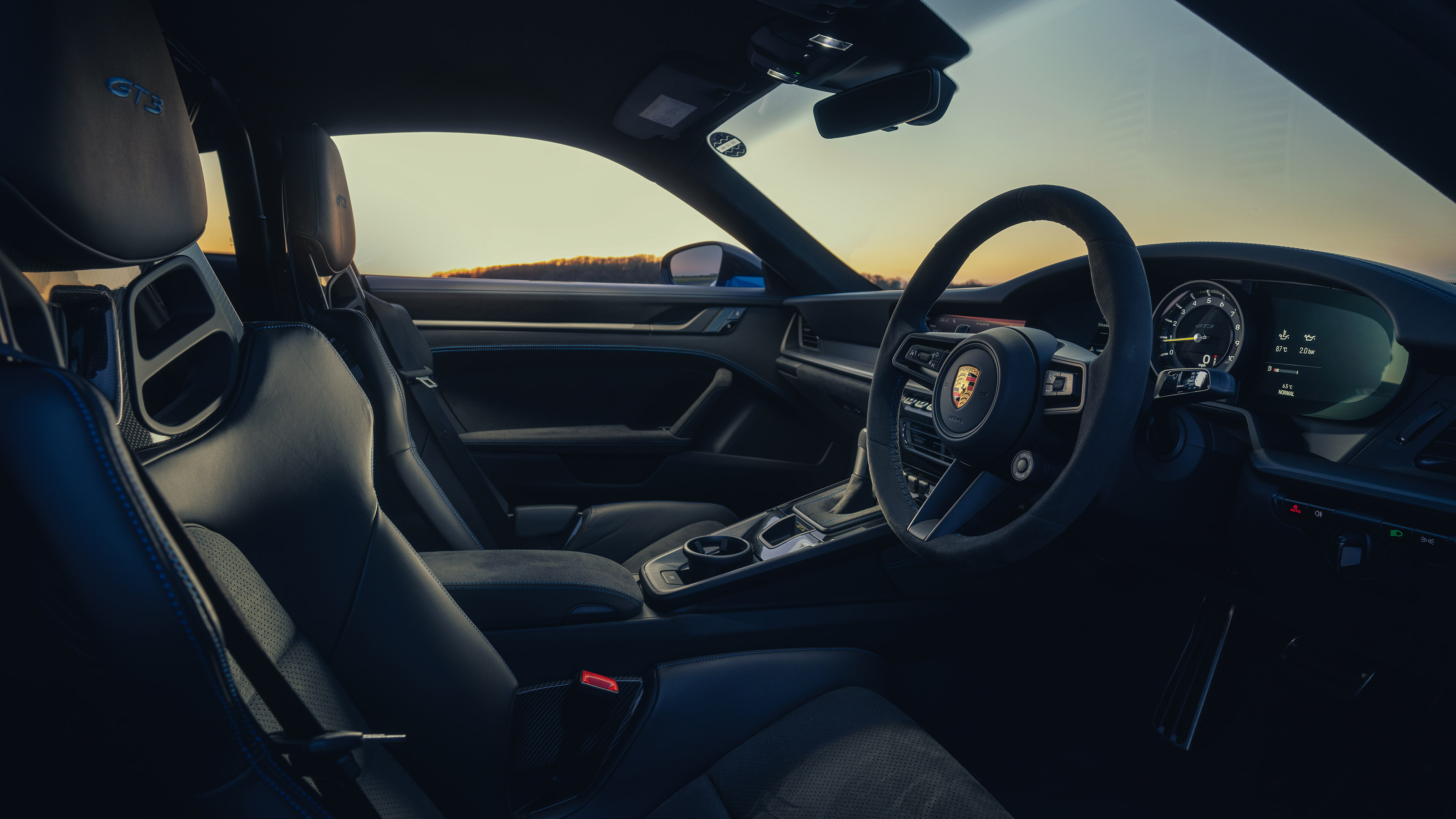 992 Porsche 911 GT3 interior