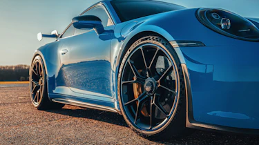 992 Porsche 911 GT3 side