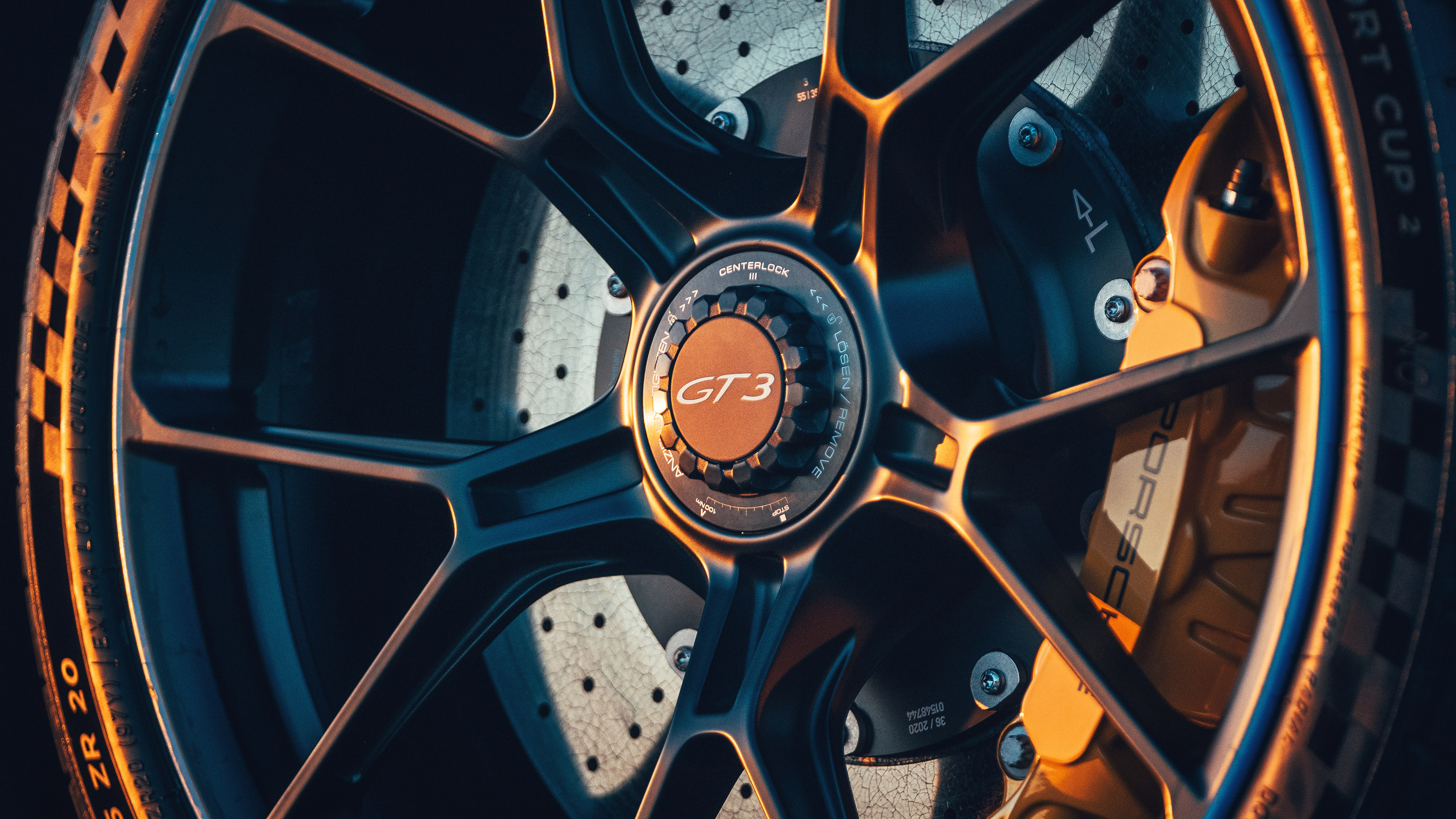 992 Porsche 911 GT3 wheel
