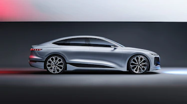 Audi A6 e-tron Concept - side