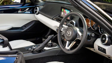 Mazda MX-5 Sport Venture - interior