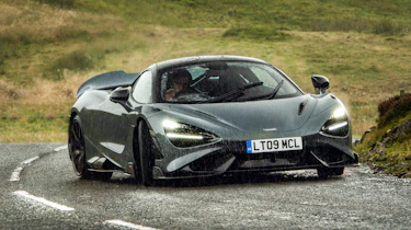 McLaren 765LT – cornering