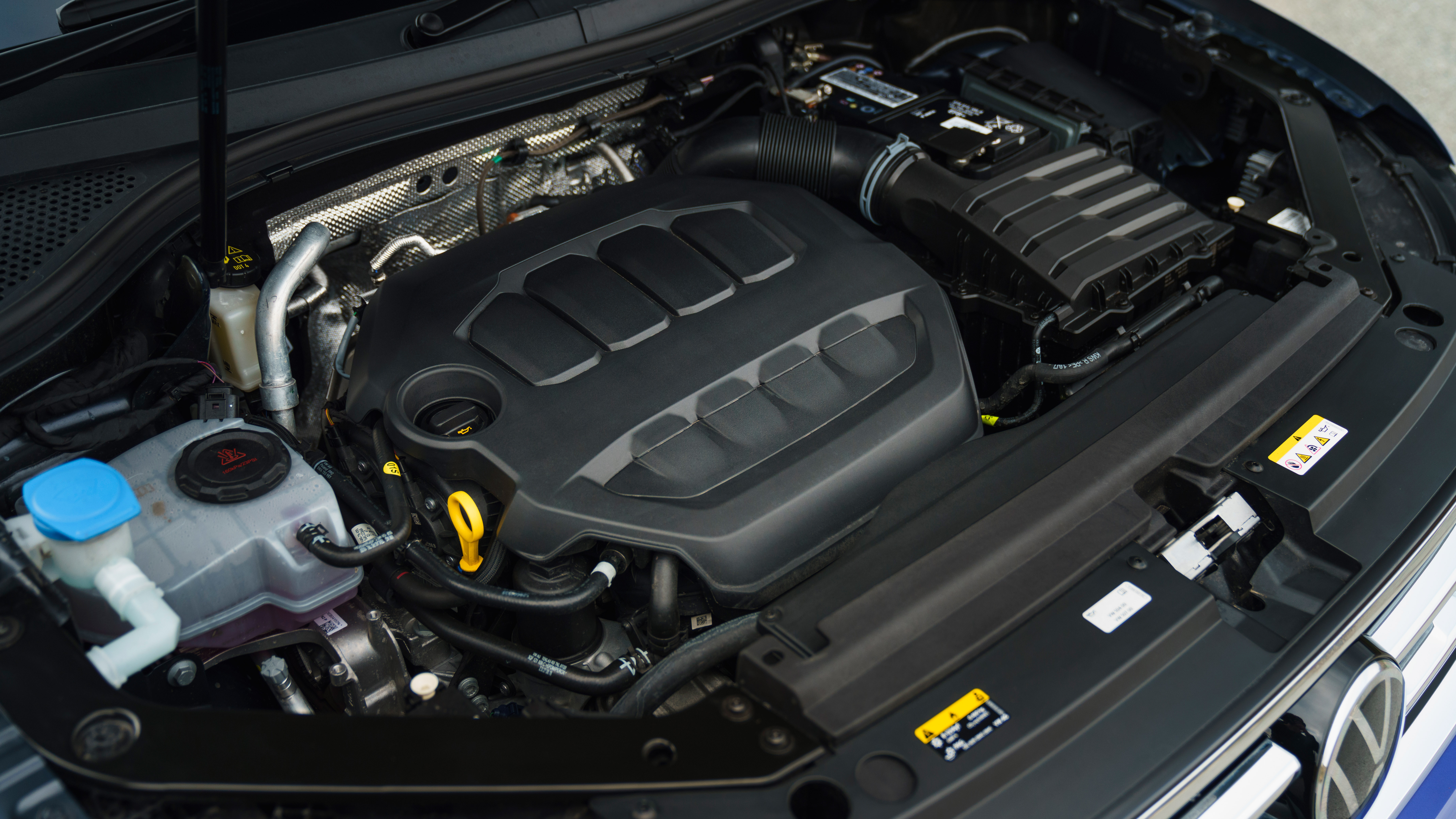 Volkswagen Tiguan R – engine
