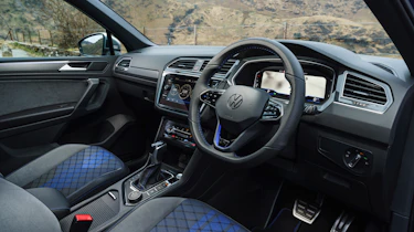 Volkswagen Tiguan R – interior