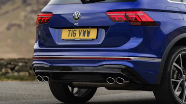 Volkswagen Tiguan R – rear pipe