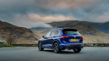 Volkswagen Tiguan R – rear quarter static