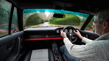 Everrati Porsche 964 – interior driving