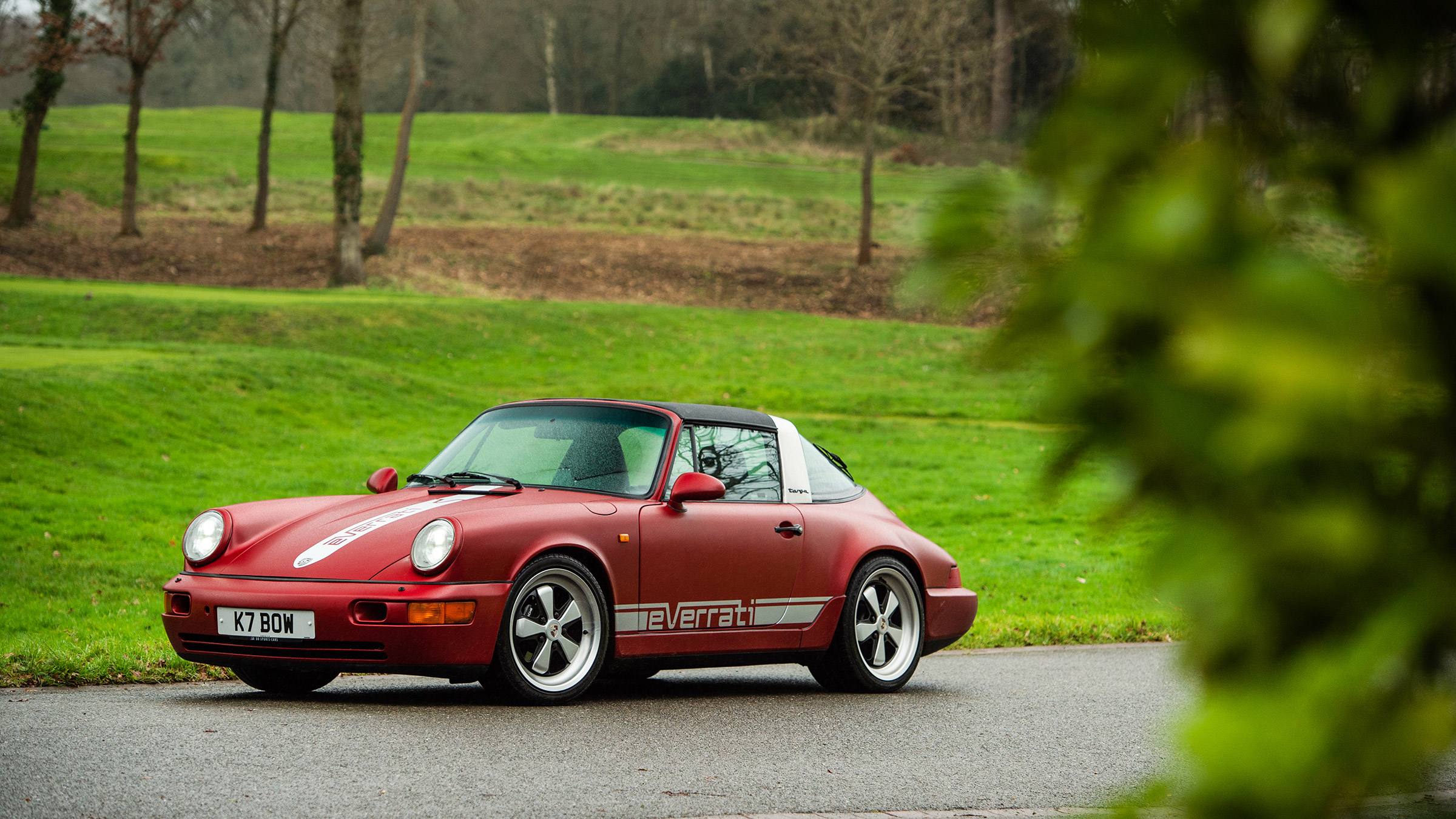 Everrati Porsche 964 – front quarter
