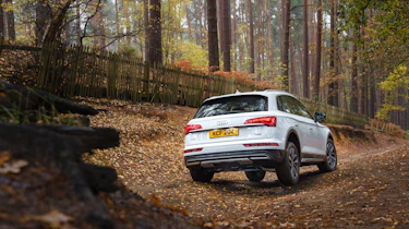 Audi Q5 2021 – rear quarter off