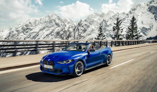 BMW M4 Competition Convertible – front tracking 3