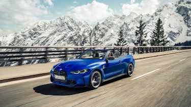 BMW M4 Competition Convertible – front tracking 3