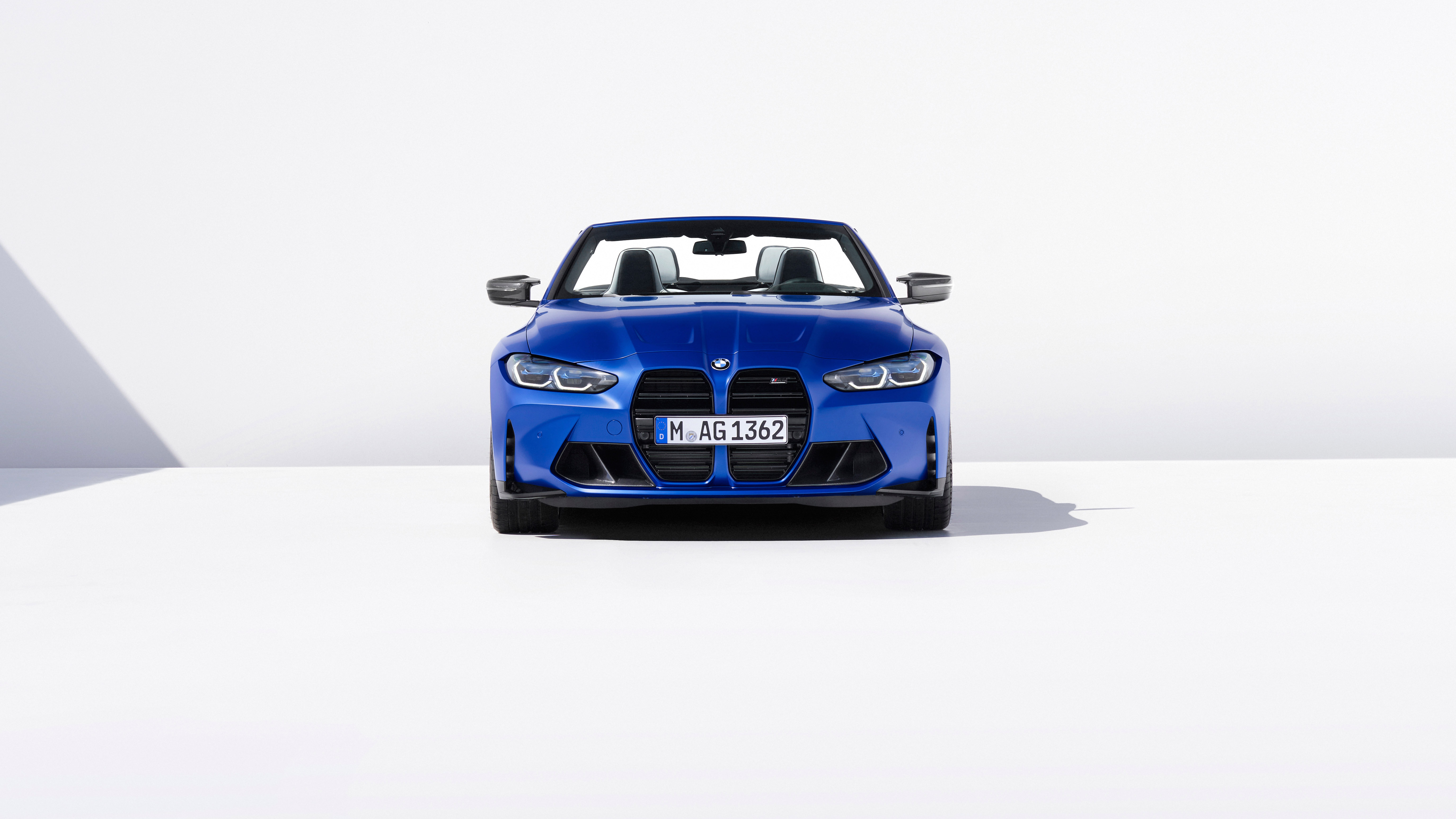 BMW M4 Competition Convertible – nose