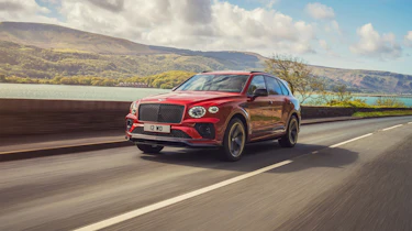 Bentley Bentayga S – front tracking