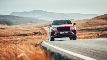 Bentley Bentayga S – nose