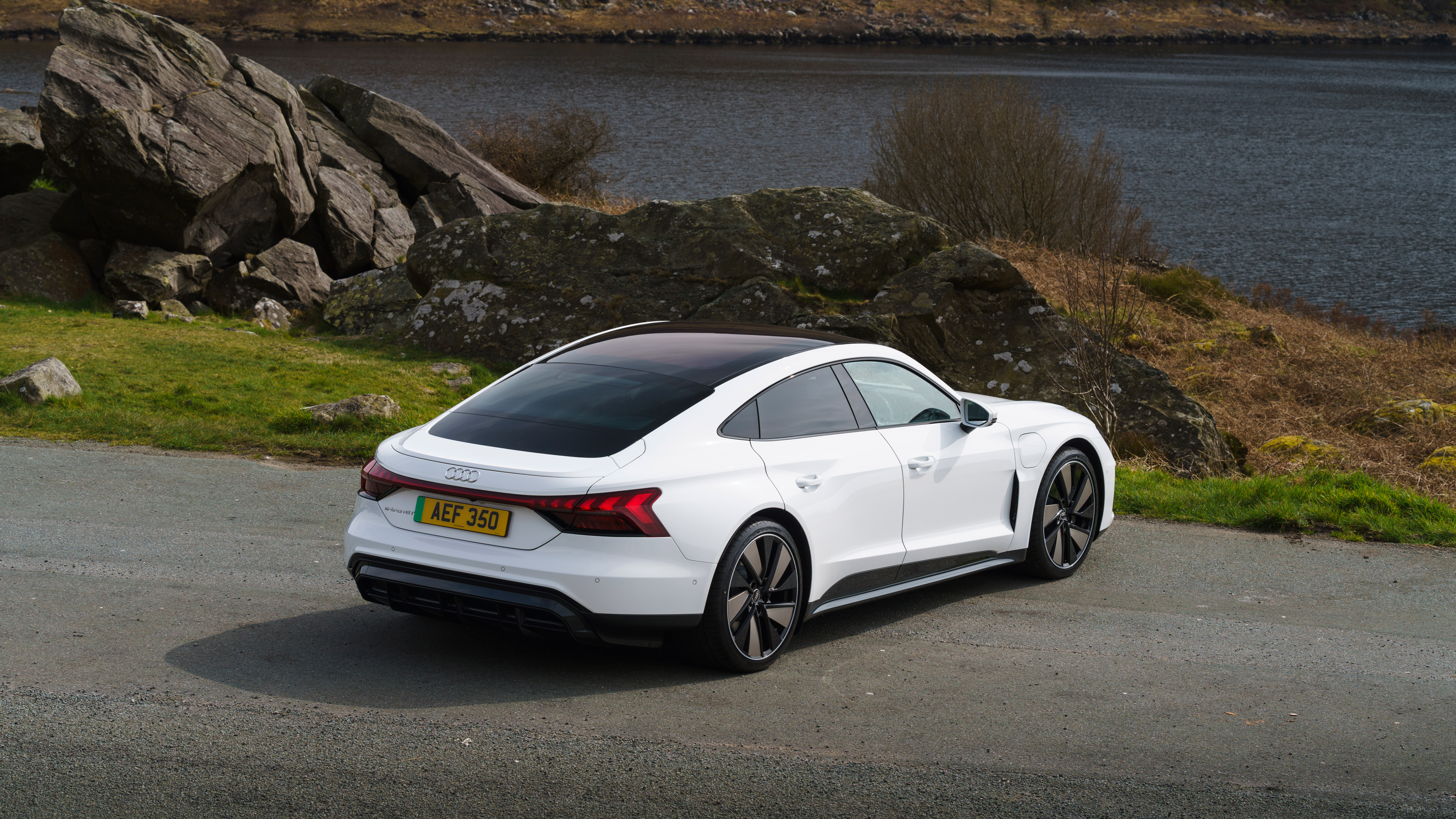 Audi e-tron GT quattro – rear quarter static tall