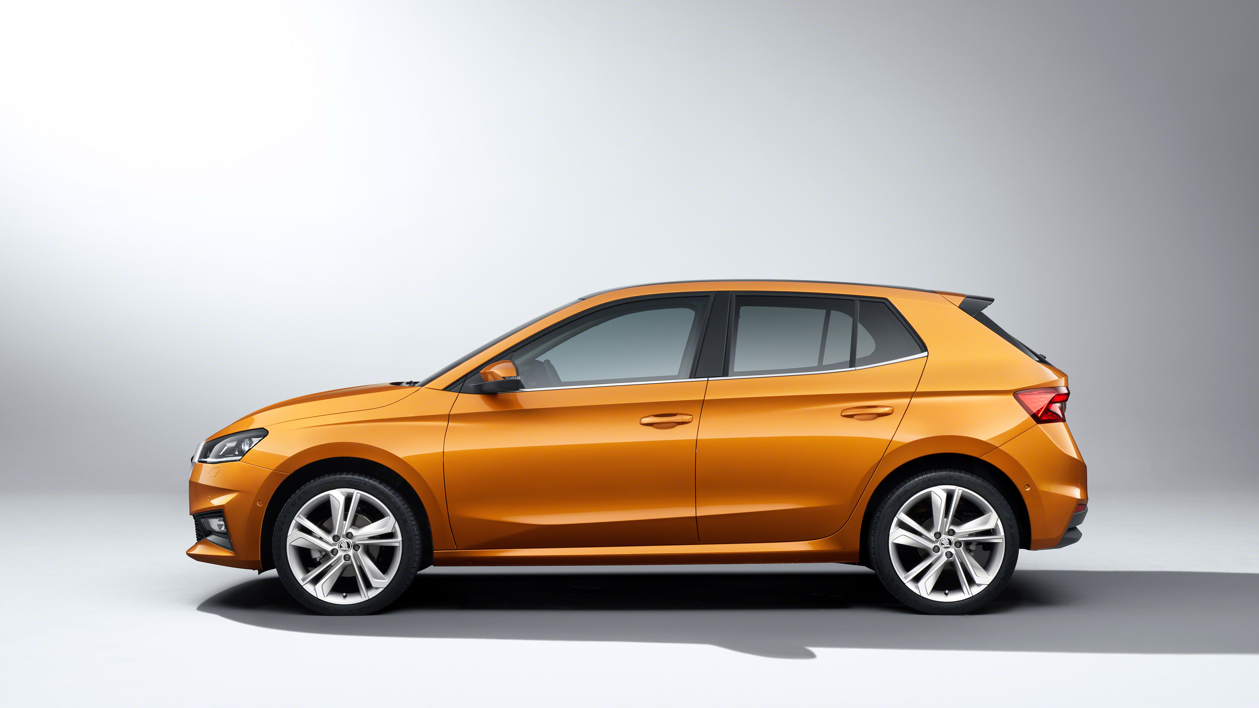 2022 Skoda Fabia studio – side