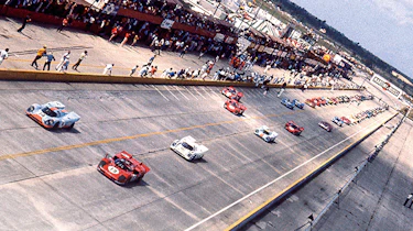 Ferrari 512S vs Porsche 917