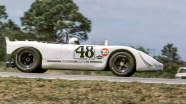 Ferrari 512S vs Porsche 917