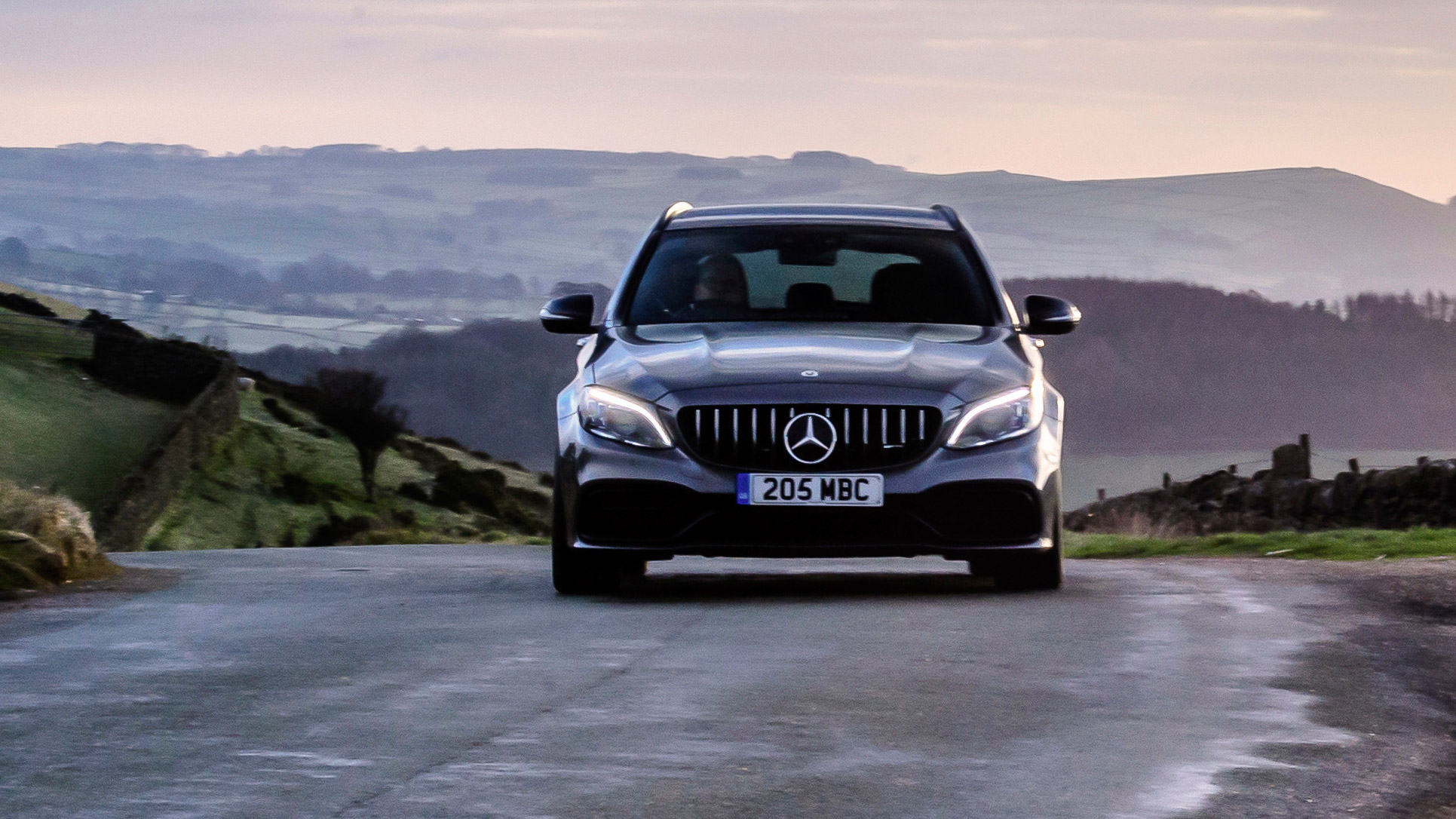 Mercedes-AMG C63 S Estate 2021 – nose