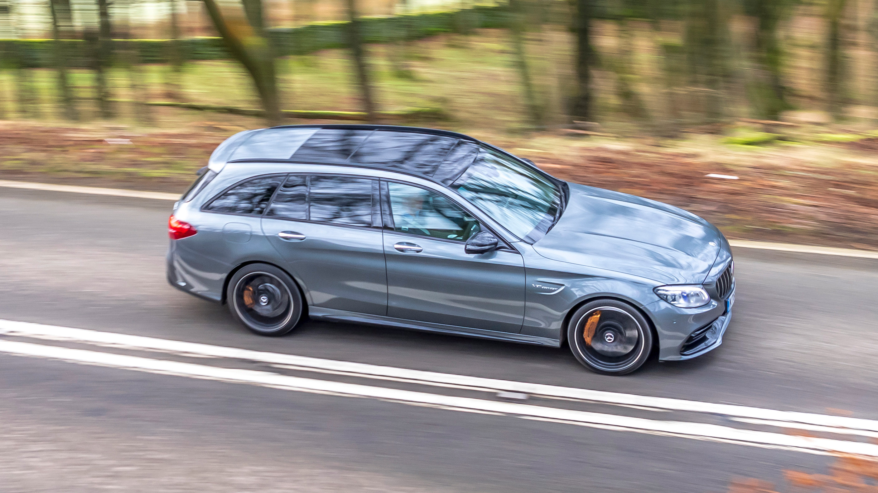 Mercedes-AMG C63 S Estate 2021 – pan