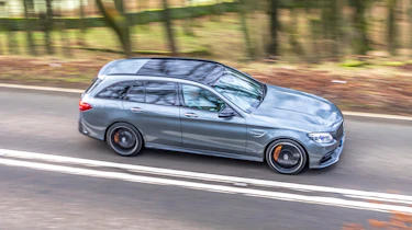 Mercedes-AMG C63 S Estate 2021 – pan