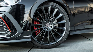 Manhart Volkswagen Golf GTI