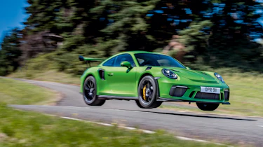 McLaren 620R v Porsche 911 GT3 RS