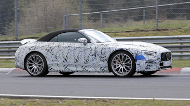 2021 Mercedes SL Spy - front quarter