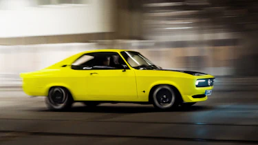 Opel Manta GSe restomod