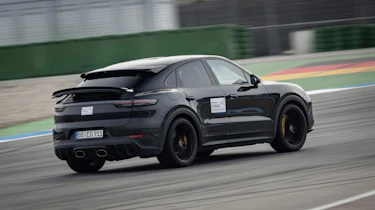 Porsche Cayenne Coupe Turbo S - proto rear quarter