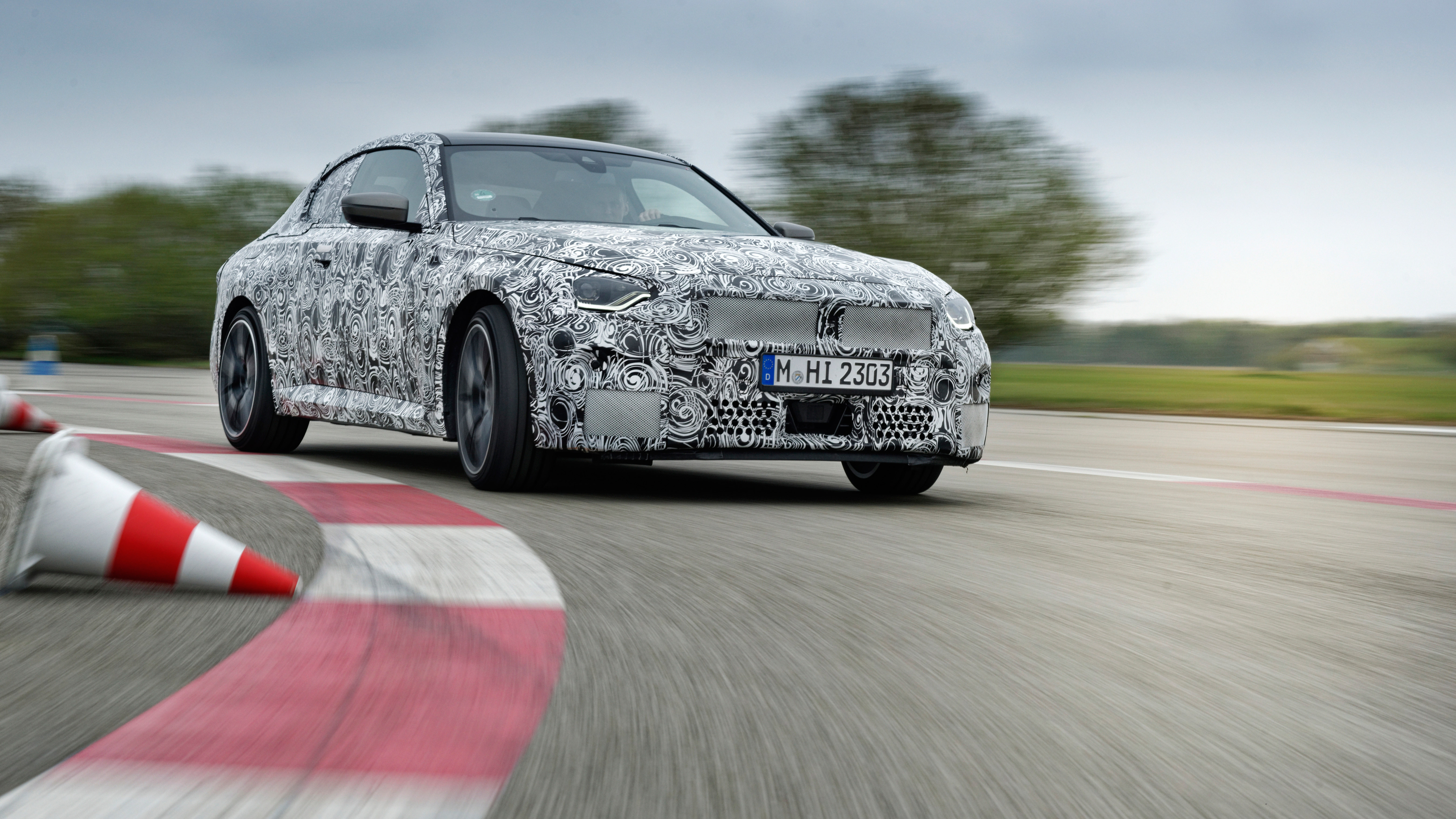 BMW M240i prototype – left cornering 