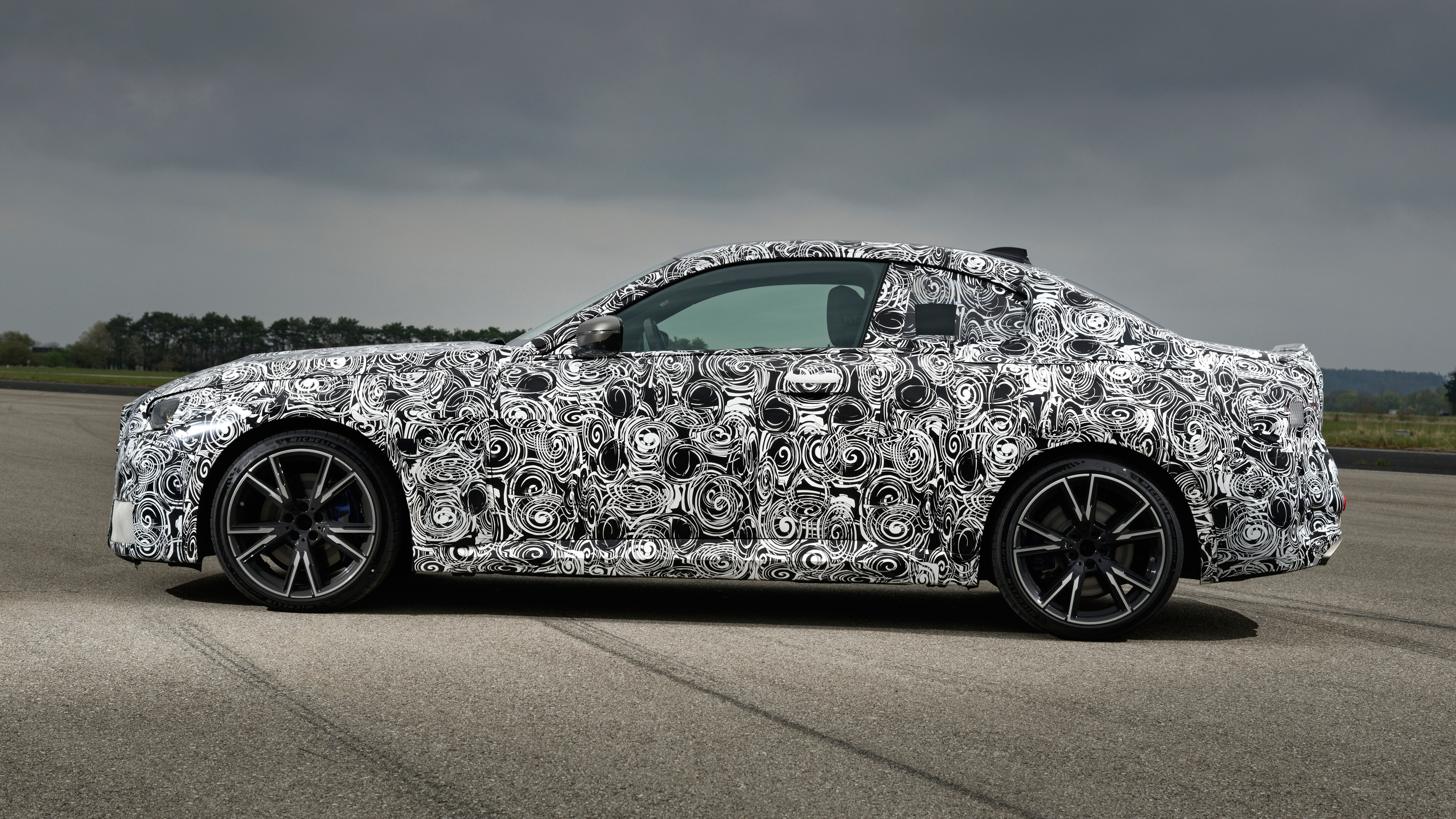 BMW M240i prototype – side