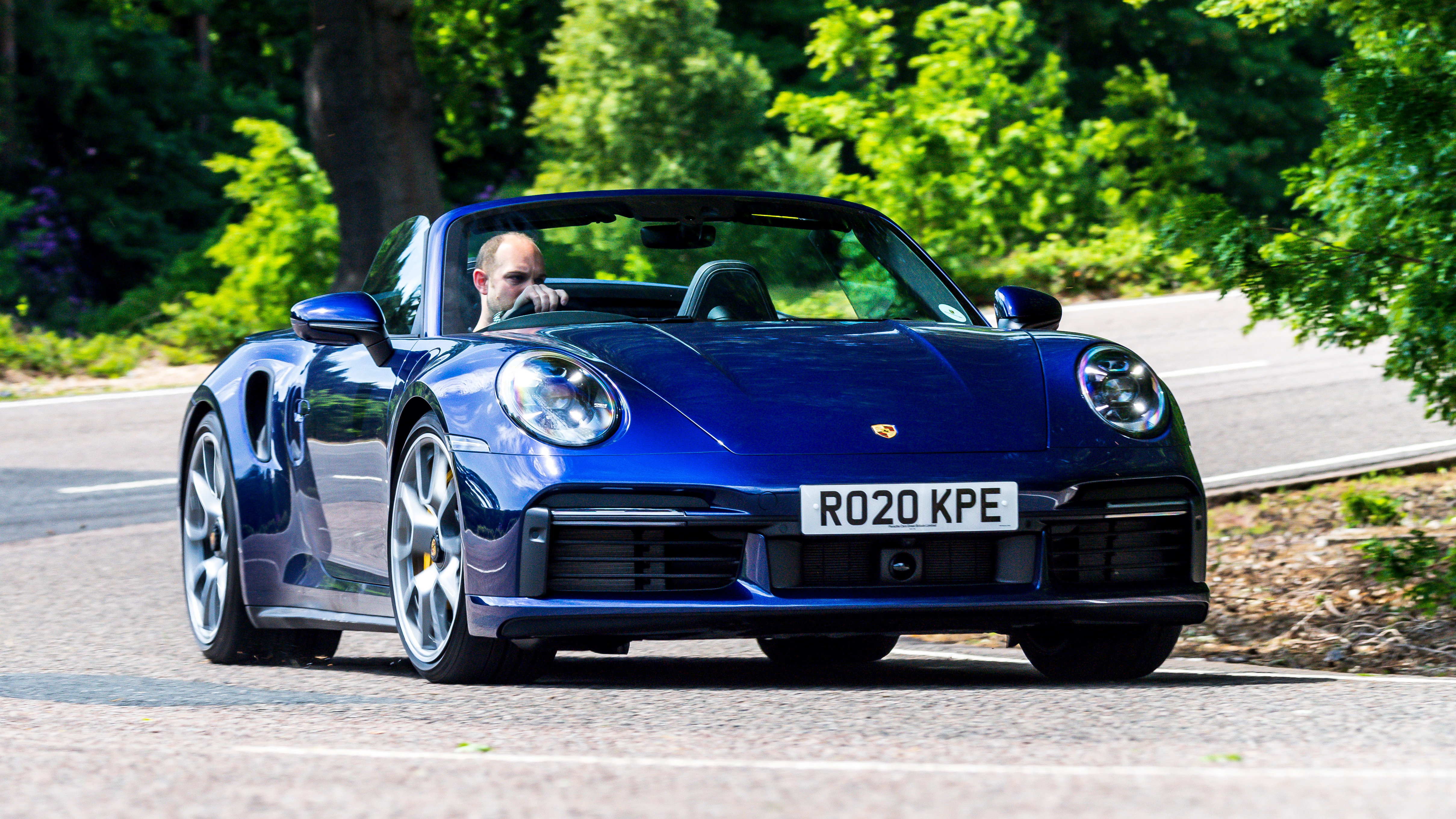 Porsche 911 Turbo S Cabriolet – header