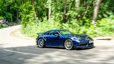 Porsche 911 Turbo S Cabriolet – front conering