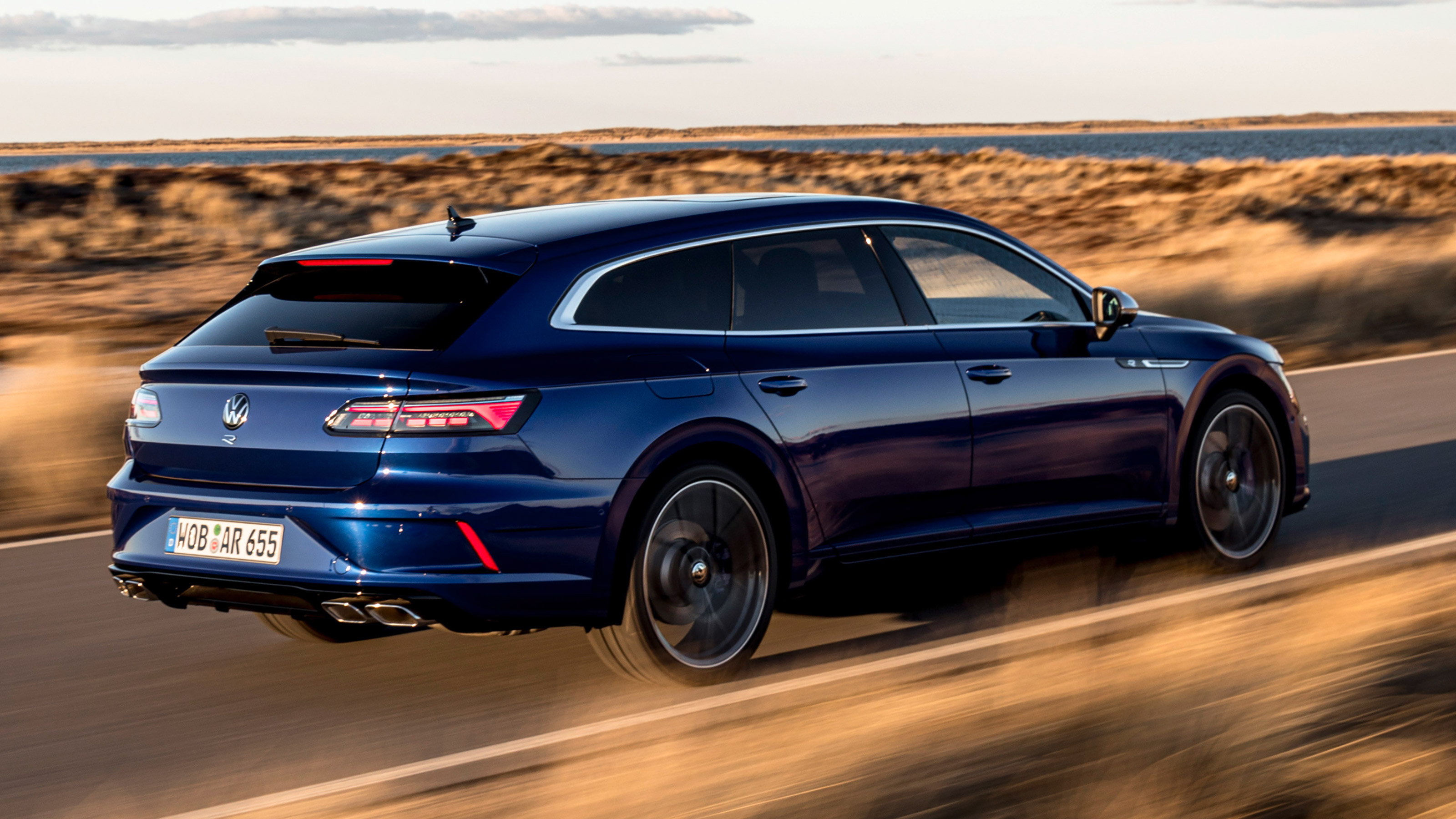 Volkswagen Arteon R and Shooting Brake