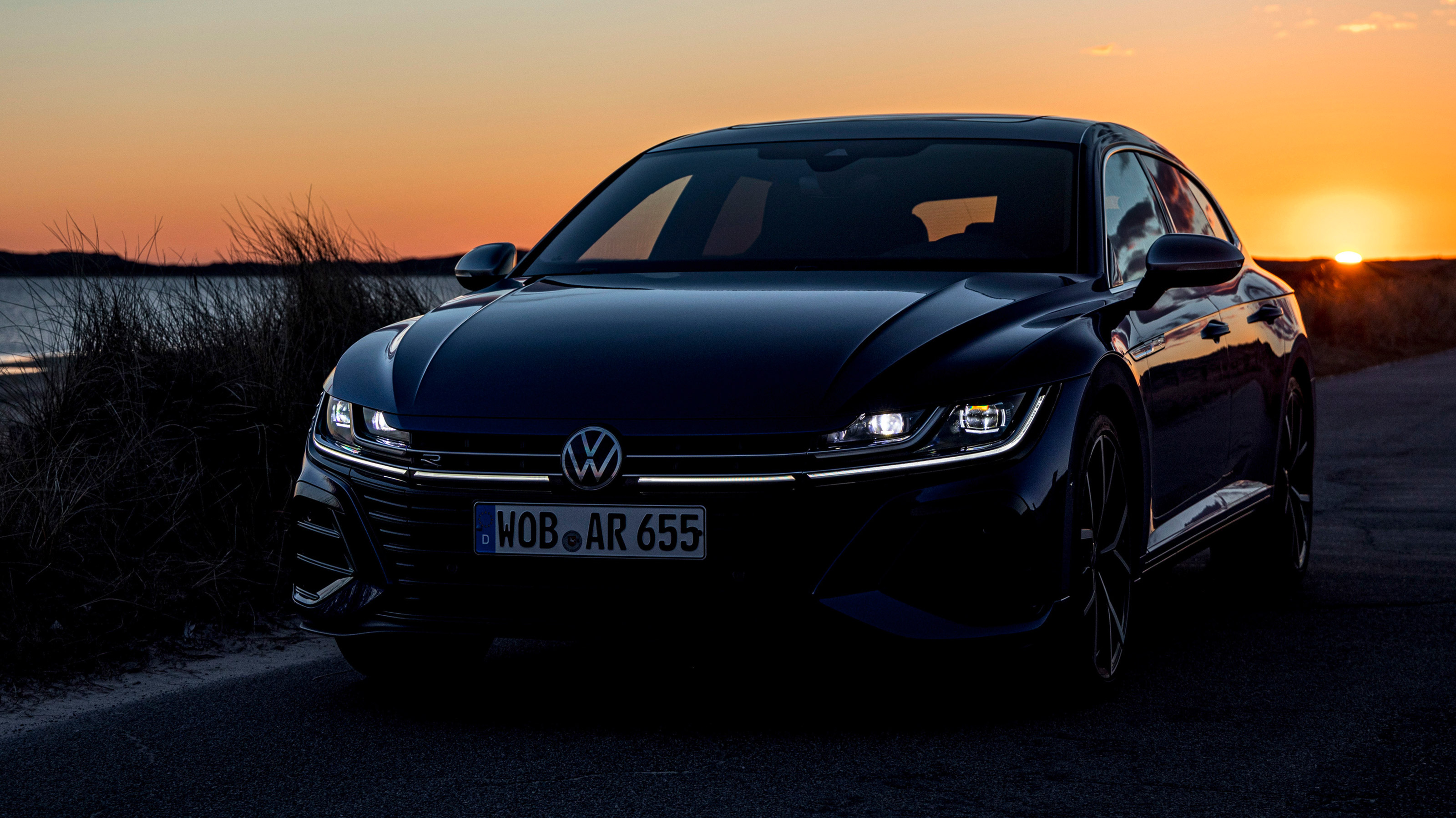 Volkswagen Arteon R and Shooting Brake